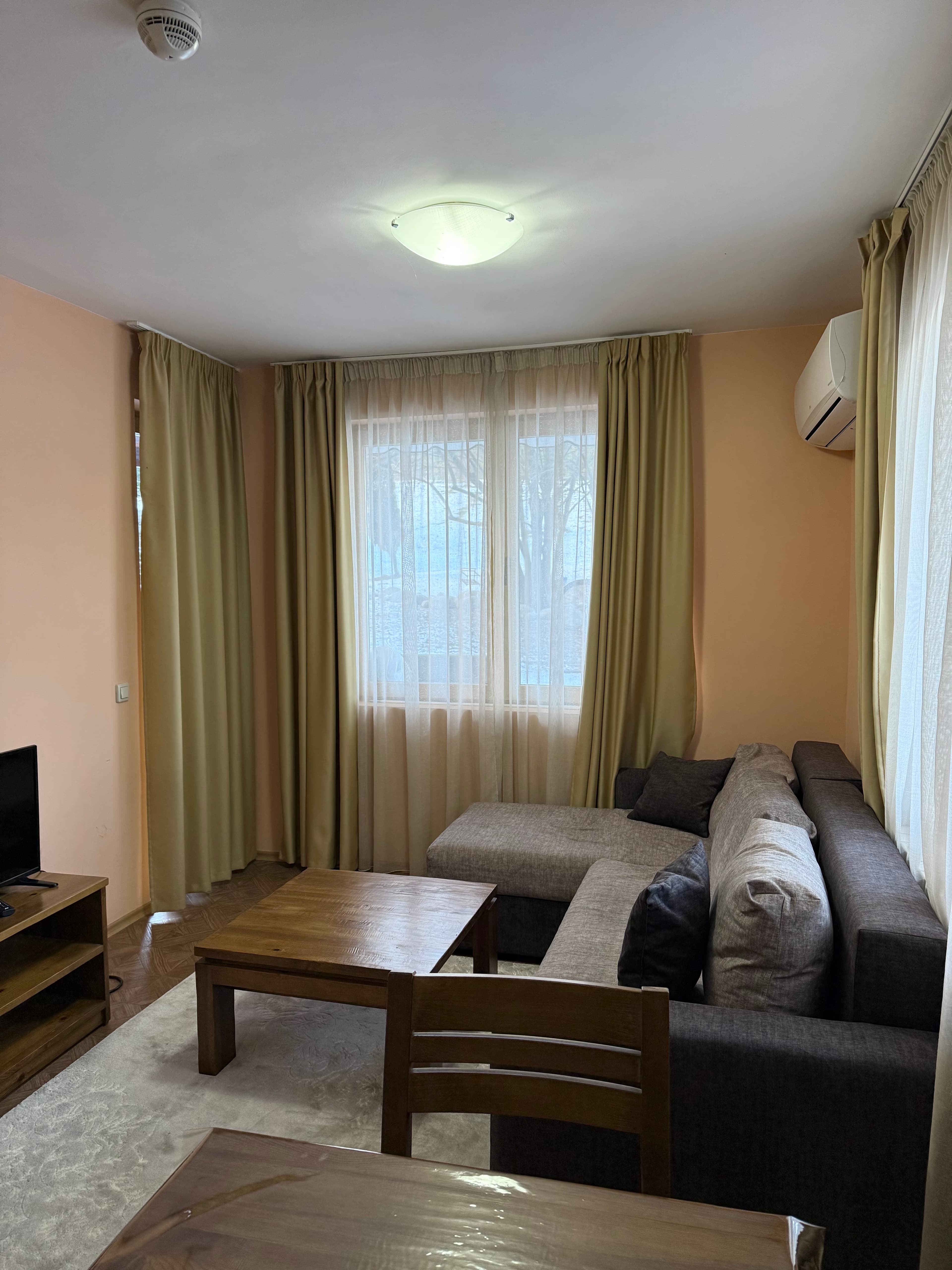 Apartment G6 - Image 1